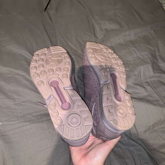 Adidas sneakers - Picture 4 of 5